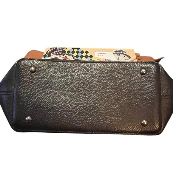 Art Fever Cream and black leather bag with a unique design, with zipper - Picture 8 of 12